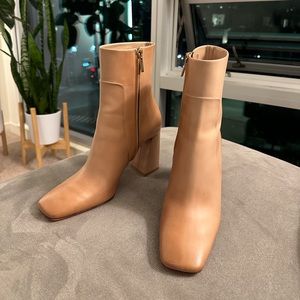 [NWT] Santoni Hanalei Leather Zip Ankle Boots Sz 38